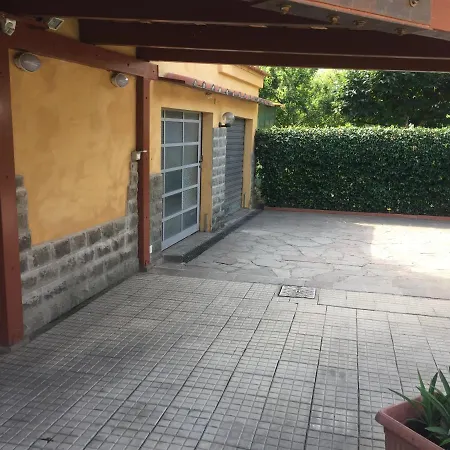 Le 5 Vie Con Tripla Frühstückspension Florenz