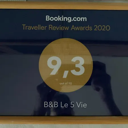 Le 5 Vie Con Tripla Bed and breakfast