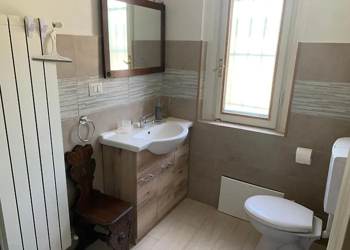 Bed and Breakfast Le 5 Vie Con Tripla 4*